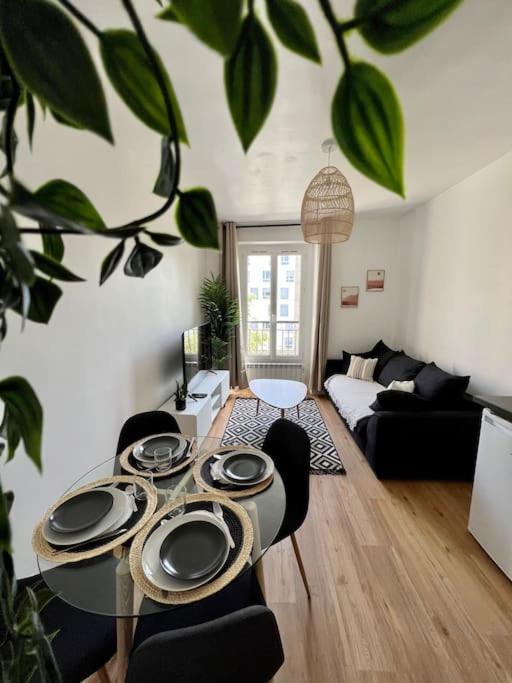 La Maison Cosy Paris Centre - Metro - Wifi Le Kremlin-Bicetre Luaran gambar
